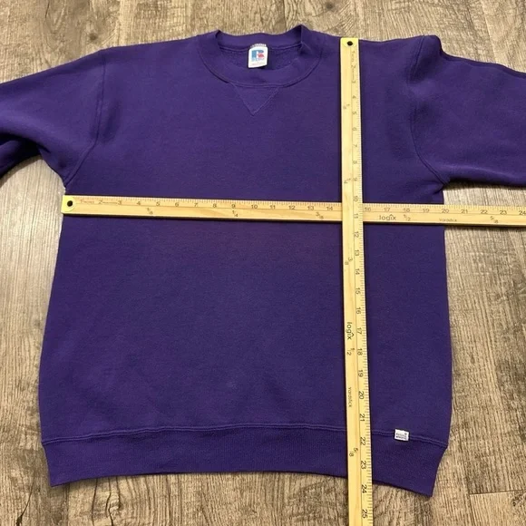 Vintage 80s Russell Athletic Sun Faded Purple Crewneck Sweatshirt USA - Picture 3 of 6